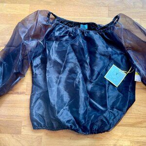 CeCe Sheer Sleeve Knit Top // Size Medium // NWT